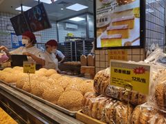 -鲍师傅糕点(江苏路店)