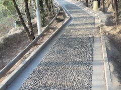-仁寿山