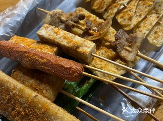 二小阿姨炸串，推荐！真的好吃！