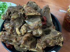 -宝瑞门钉肉饼店