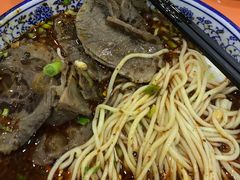 -牛一嘴·兰州牛肉面·大盘鸡(财富中心店)