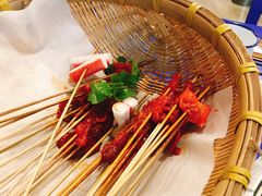 -马路边边串串香形象店(磐石路店)