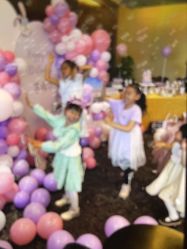 -孩提·儿童生日派对策划节目·宝宝宴周岁宴布置·小丑表演(亦庄店)
