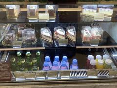 面包甜点陈列柜-哈根达斯(滨江店)