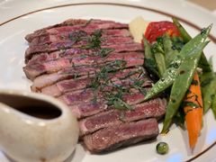 -斯普汇生蚝牛排馆(中骏世界城店)