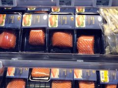 -盒马鲜生(红莲店)