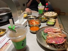 -草家酱蟹炭火烤肉店(珲春南路一店)