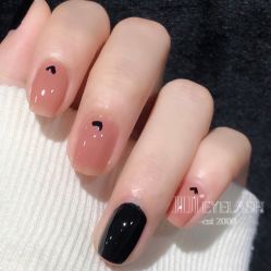 -吉吉靓甲美睫