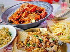 -肥肥虾庄·金牌油焖大虾(汉街SKP店)