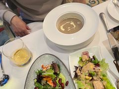 -龙虾酒吧扒房(宁波香格里拉店)