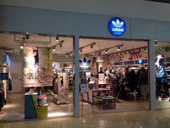 iphone_upload_pic-adidas(印象城购物中心店)