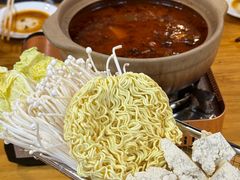 -黄小串·烤串海鲜涮牛肚(升龙广场店)