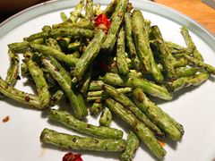 -蜜桃餐厅·伴山(湖滨商业街店)