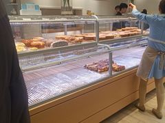 面包甜点陈列柜-好利来(乐堤港店)
