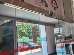 -上海和裕一汽丰田4S店(七宝店)
