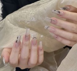 -LILY NAILS美甲美睫