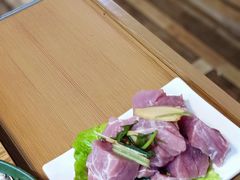 -陆记牛庄·碳锅龙虾烧烤(爱上花园店)