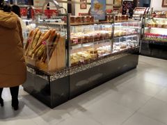 面包甜点陈列柜-味多美(江桥万达店)