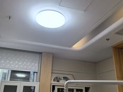 -上海仁爱医院口腔科 · 种植