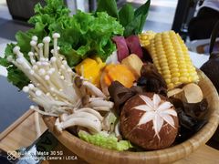 蔬菜拼盘-湊湊火锅·茶憩(杭州湖滨银泰in77店)