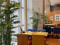 -怡咖啡海鲜自助餐厅(浦东香格里拉店)