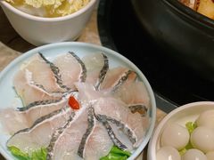-沪小胖小龙虾(淮海中路旗舰店)