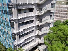 -香港大学