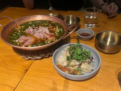 -SHAN山(前滩太古里店)