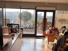 -星巴克(长沙麓南广场店)