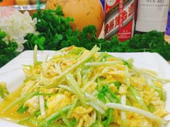 韭黄炒蛋-刘记糟粕醋海鲜烧烤