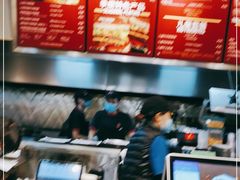 -The Habit Burger Grill 哈比特汉堡(爱琴海店)
