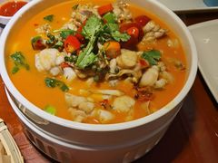 -魏铭鱼头捞饭(晋阳路店)