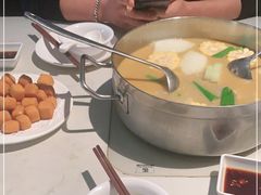 -肥仔文澳门猪骨煲(南京西路店)