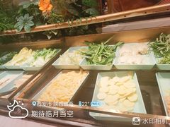 -享遇.锅姥姥牛排海鲜自助(小寨店)