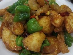 蛋白烧牛筋-江城燕子大排档(江汉路步行街店)