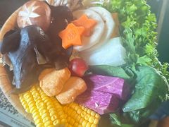 -湊湊火锅·茶憩(新中关购物中心店)