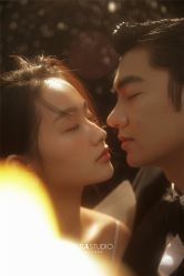 -至臻微拉婚纱摄影