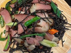 -乡土特色.冷锅鱼.牦牛肉汤锅