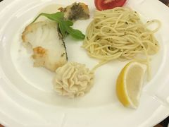 -红房子西菜馆(淮海中路店)