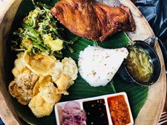 -Pundi Pundi Restaurant