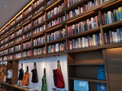 -茑屋书店(天目里店)