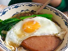 餐肉蛋汤一丁-渔记茶餐厅(渔村店)