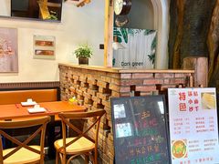 -树下时尚餐厅(翠园街店)