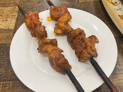 红柳烤肉-老钟家烤羊排·敦伊阁清真餐厅胡羊焖饼