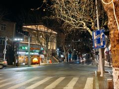 -JINNS锦时 steak&pizza(浸信会礼拜堂旧址店)
