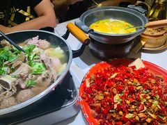 -乔阿马·江南味·驴肉香(龙湖华泾天街店)
