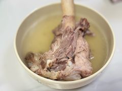 -周震馄饨