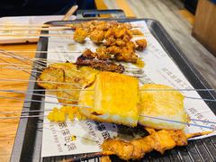 -丽伟的串·烧烤·砂锅(芝麻街店)