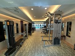 -深圳富苑皇冠假日套房酒店