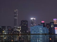-The ROOF (通盈中心店)